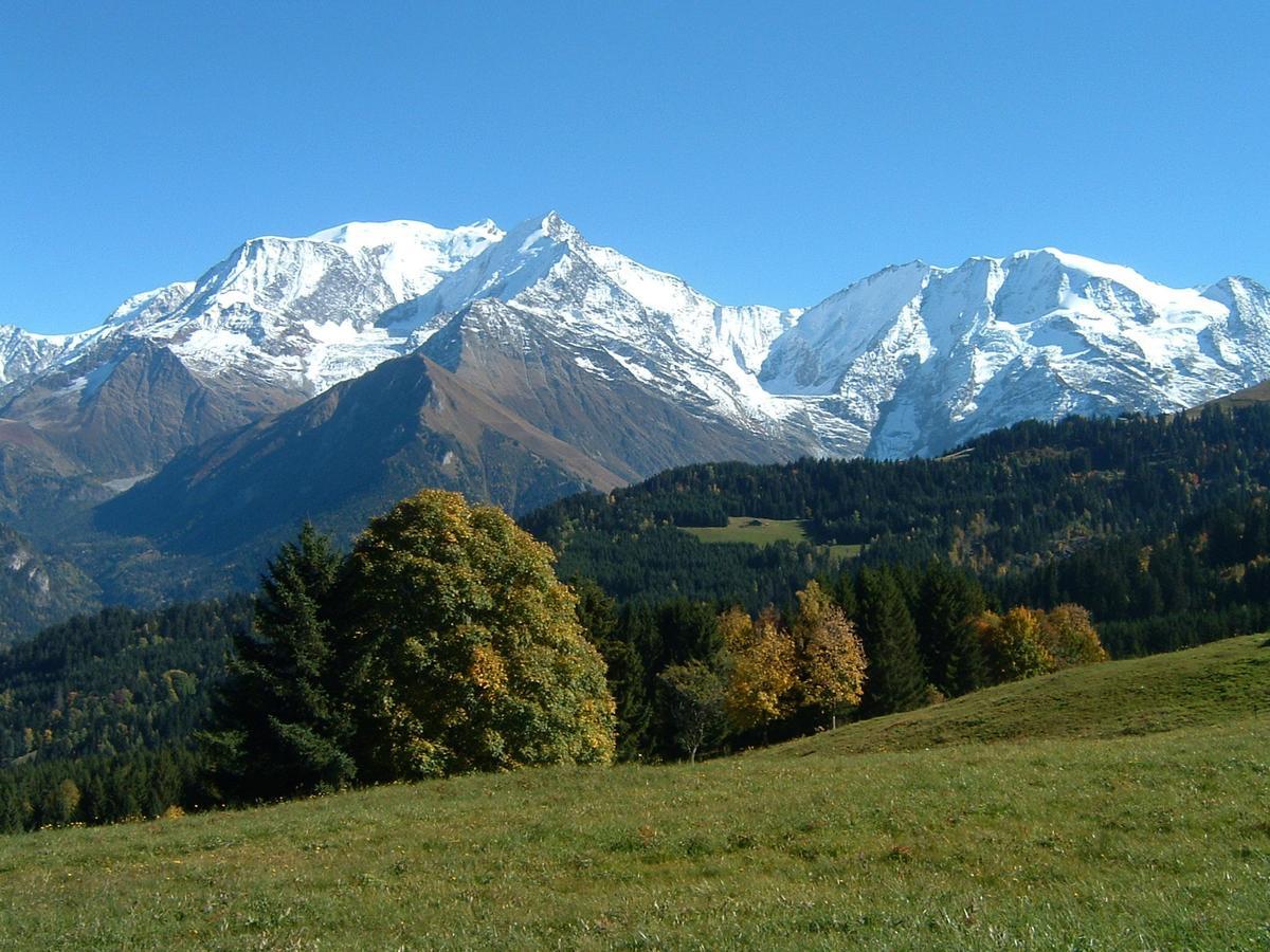 Azureva Areches Hotel Exterior photo